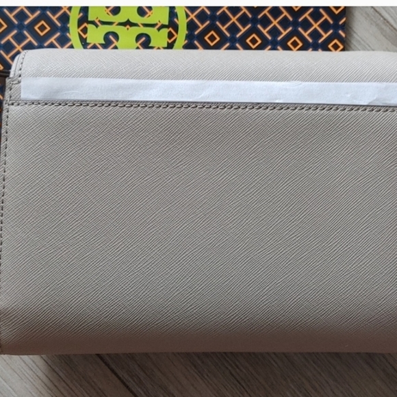 TORI BURCH CROSSBODY NWT - Picture 5 of 10